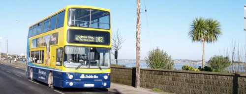 A Dublin bus approaching Sutton on the Malahide road.