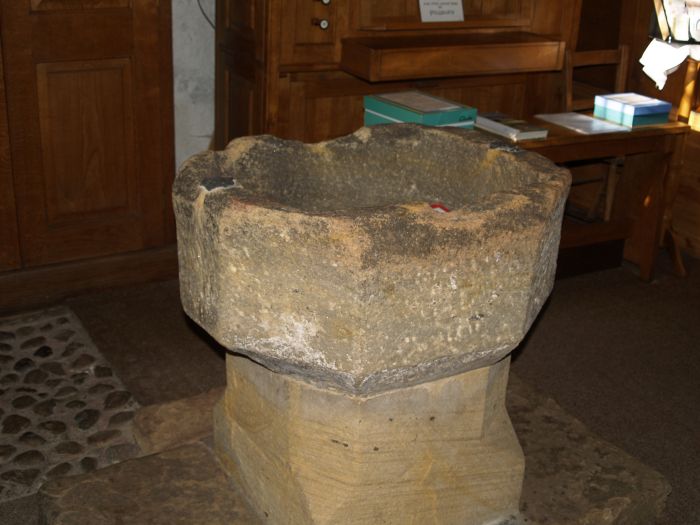 The font dates from at least the 13th century.