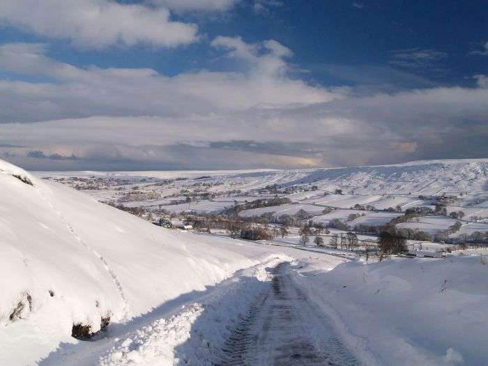 Danby Castleton Winter December 2010 January 2011