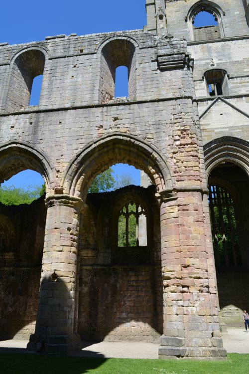 details of aisle arches Fountains Abbey
