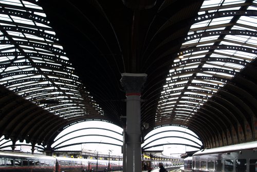 Looking down to the southern end of York Station.