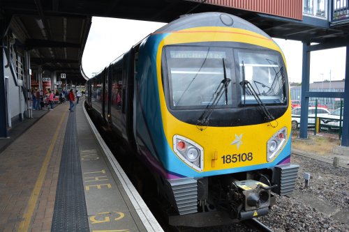 Class 185 DMU TransPennine Siemens Desiro