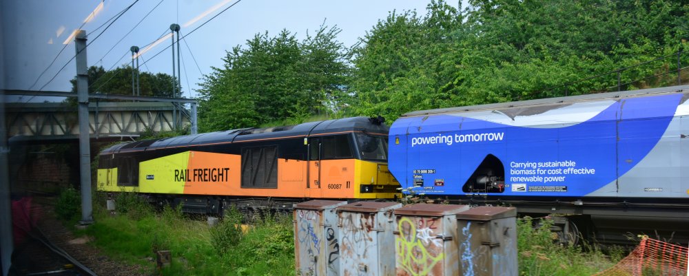 Colas Rail Freight Class 60 diesel locomotive 60087 Bountiful biomass Liverpool docks to Drax power station