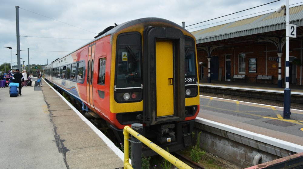 trainspotting Grantham station Class 158 DMU East Midlands service Grantham to Skegness
