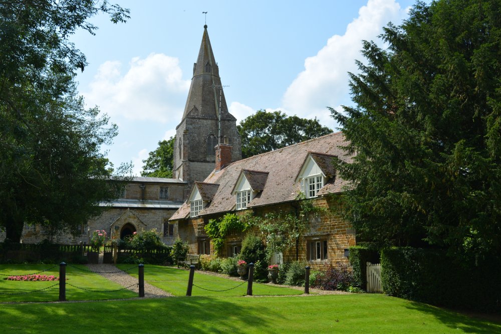 parish Church of St Peter Horninghold circular walk, Leicestershire