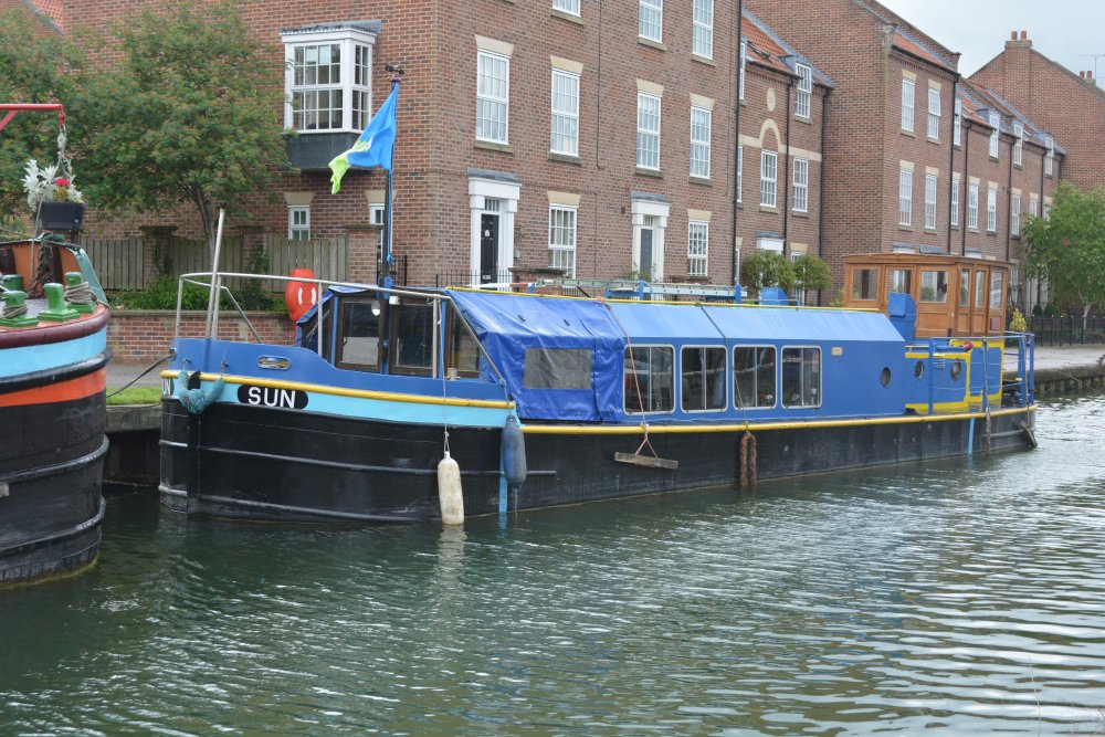 Beverley Beck walk Canal Cut