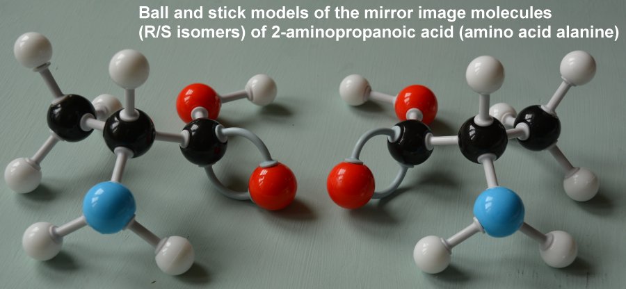 R/S optical isomers of 2-aminopropanoic acid alanine